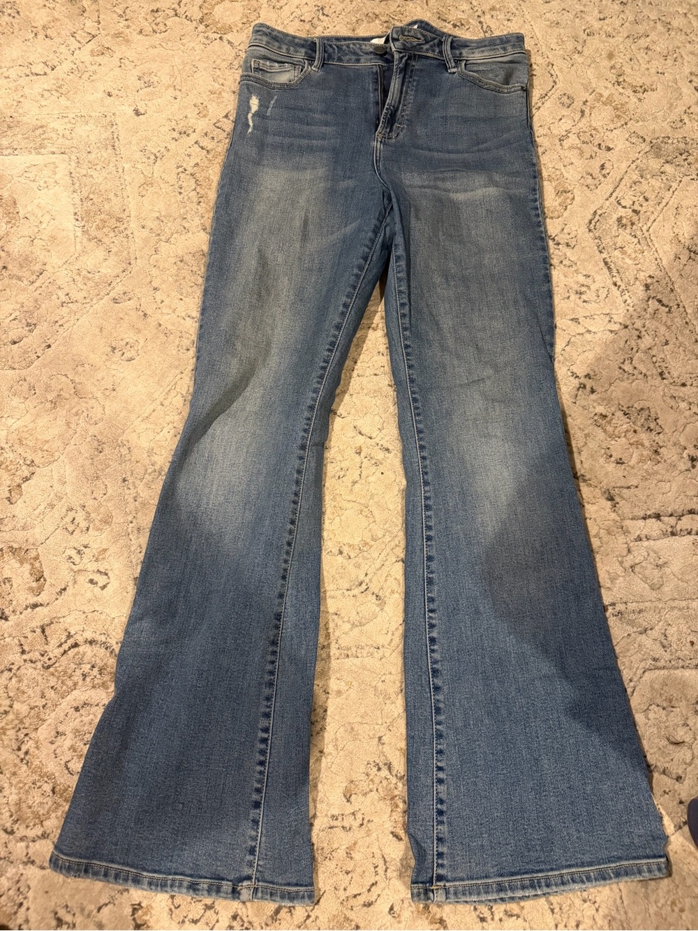 Women's Boot Cut Jeans in Medium Blue Wash